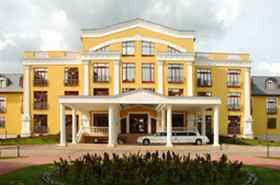 Göd Polus Palace Thermal Golf Club Hotel מראה חיצוני תמונה